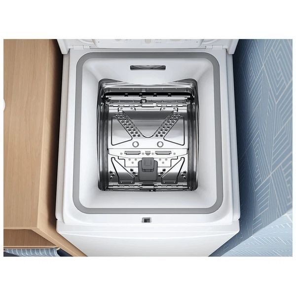 Пральна машина INDESIT BTWS50400EU/N 5кг/1000об./Дисплей/Вертикальне завантаження BTWS50400EU/N фото