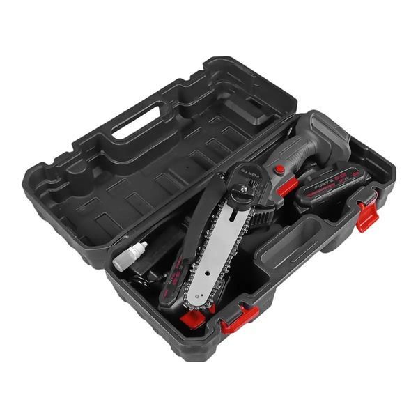 Пила ланцюгова акумуляторна FORTE CS-15B 20В, в комплекті 2 акум.2,0Аг та зарядний пристрій, кейс, шина 15см, швидкість обертання 5,0м/с CS-15B фото