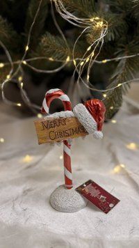 Декоративна фігурка "Merry Christmas" із цукровою тростиною 18 см SANTA-FIG1 фото