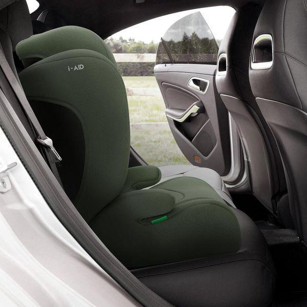 Автокрісло KikkaBoo i-Aid i-Size 15&ndash;36 кг, армійське зелене W25-ED8868 фото